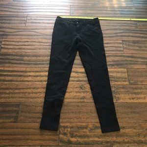 - Joe’s black skinny pants for women size 27